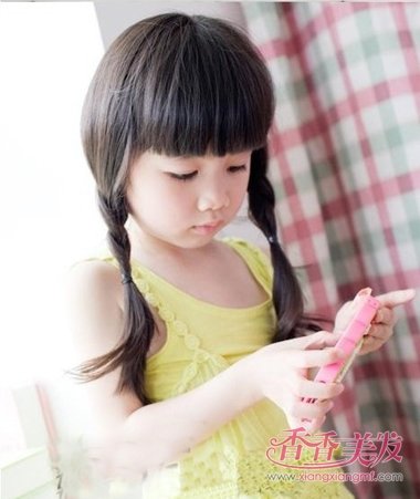 Ů���ӵ�ͷ���ı෨ СŮ���ӱ���ͷ����ȫ