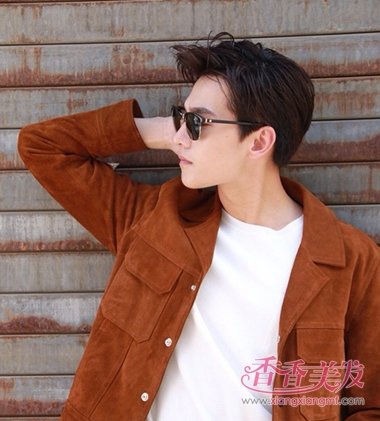 ��δ����һ������˧�������� ����˧����ͷ����