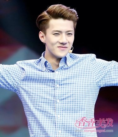 2018�������������˷��� ��ʿ�������淢��ͼƬ