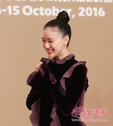 ��ϵŮ���뷢�� �Ծ�������ͷ�ɸ����ϱر�