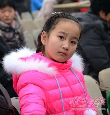 Ů���ӻ�ʽͷ�� 12��Ů����������ͷ���ÿ�