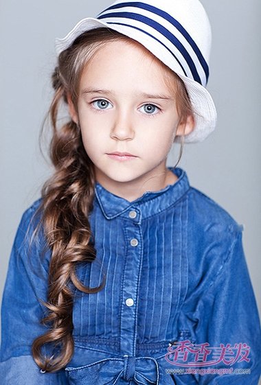 ʥ����������������Ʒ��� С������ÿ��ķ���