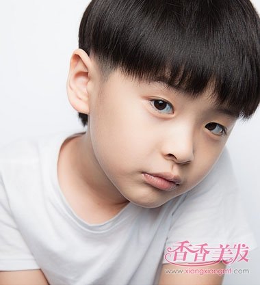 ���������¶�ͯ�к����͵�Ȼ������ ��ͯ�к����ʹ�ȫ��ѡ�Ŀ�ʽ