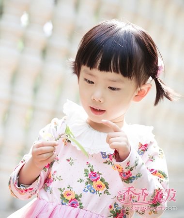 СŮ���ӵĶ̷������������ֵ� ��ͯŮ����������ͼƬ͸�Ż�����ĸо�