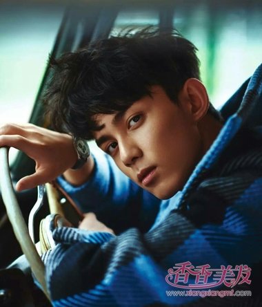 ��˧���������� ���ڶ�װ�̷������ڼҵܵ�