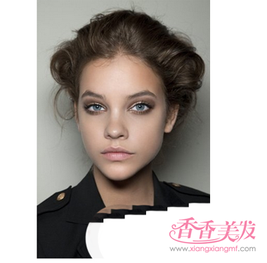 ������������ͷ�ķ��� ����Ů�����˷������