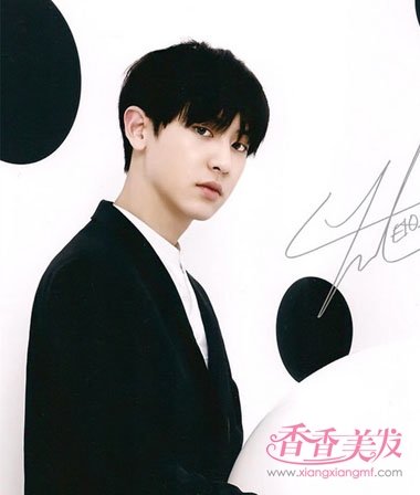 成熟气质男人的照片 男生显成熟的相片