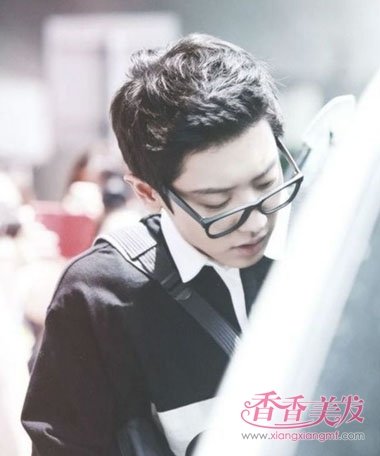 �еļ�ʲô����˧ ���۾�����˧�ķ���