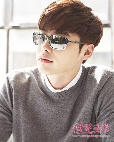 �еļ�ʲô����˧ ���۾�����˧�ķ���