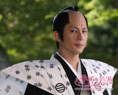 �ձ��Ŵ����˷���ͼƬ �Ŵ����ӷ��ٽ̳�