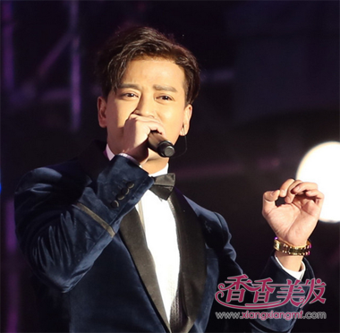 ����������������� ȫ�·���������ǰһ��