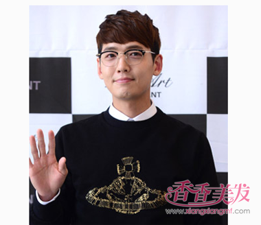 脸大的男生的发型搭配方法 男孩子什么头型好看