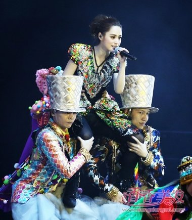 Twins����Ѳ�ݰ���վ��̨����  ��������װ�뷢�ͳ�������