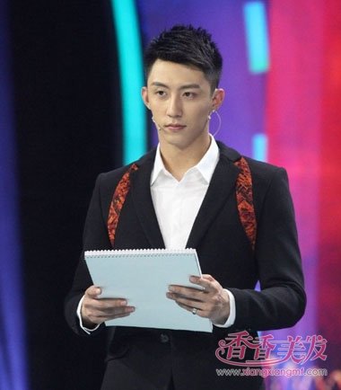 Ϊ�γ���������Ը��ͷ�� ����ѧ������ͷ������