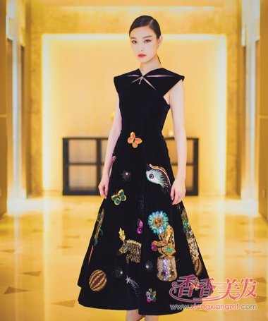 ��ʮ����δ�������ݷ��� ·��˽��Ҳ����С��Ů