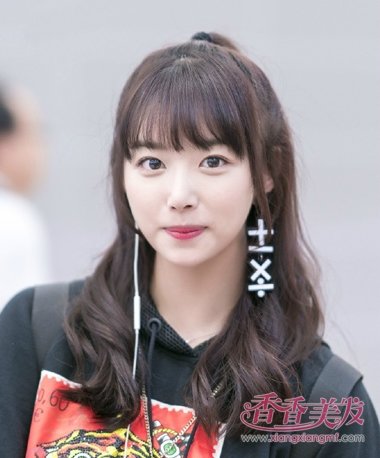 �۷���Ů������ ��ѩ�������ķ���������