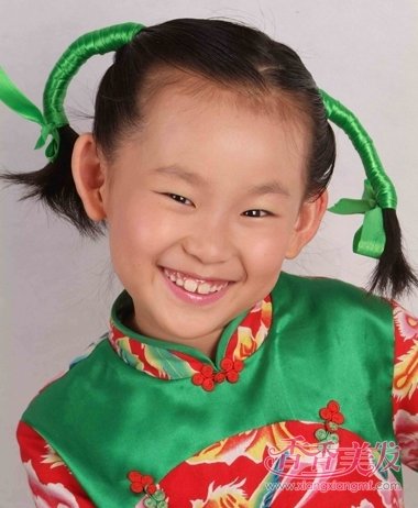 СŮ������Ư����ͷ������ СŮ������̨��ǳ��ͷ������