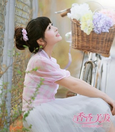 �����̳�ְҵŮ��ͷ�� ְҵŮʿͷ���̷�