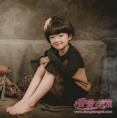 ��СŮ����ͷ������ ��Ů����������