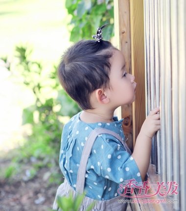 ��СŮ����ͷ������ ��Ů����������