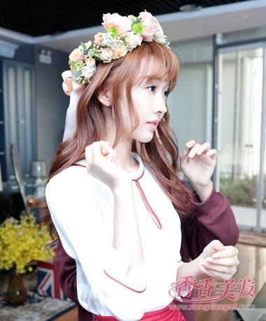 ��贰����ڶ�������Ů ����ױ�����鶯��������