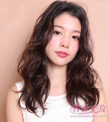 ���ӱȽϴ�Ů���ʺ���ʲô����ͷ�� �����Ů��������ͷ��