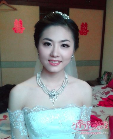 ���Ƚϴ��Ů���ʺ�ʲô���﷢�� ���ͽϴ�����﷢��