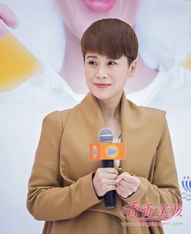 ����ϱ�����峬��ֱ�����Ըз� �·�����Ƹ�����