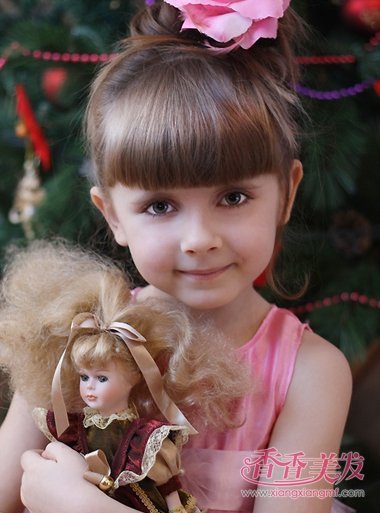 ��һ��С������Ư���ķ��� ����ŪС���ӷ���