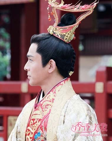 �Ŵ����˵ķ���+ͷ����Բ �Ŵ������ѻ鷢��