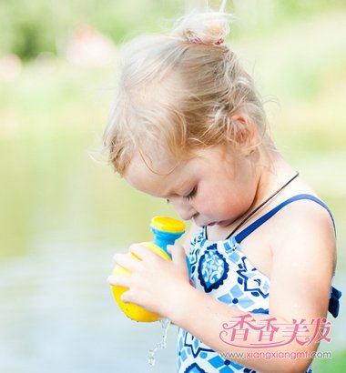 С�������Ķ̷����� ����Ư��С���ӵķ���