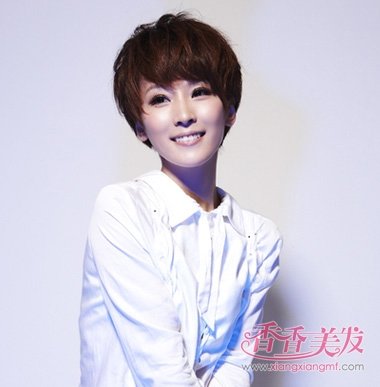 �����ͼ�ʲô���Ķ̷� �ʺϳ�����Ůʿ�̷�