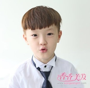 Сѧ������Ⱦ��ͼƬ Ⱦ������˧������Ƭ