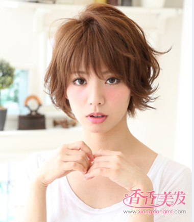 ����Ů���ʺ�ʲô���Ķ̷���ͼƬ Ů�������ʺϵĶ̷�ͼƬ