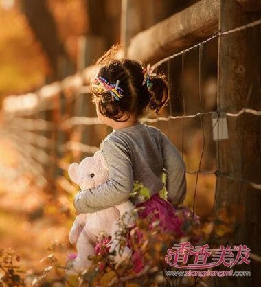 С���ӵ�ͷ����ô��ÿ� 2���С����������ͷ���ÿ�