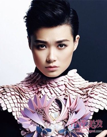 Ů���̷���ô�����װ �̷�Ů��Ӧ�ô���ʲô�·�