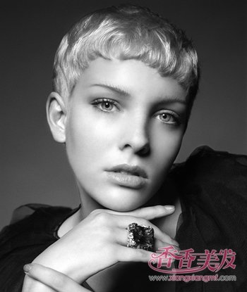 ʲô�̷������ʺ�����׷���ȸе��� ���������