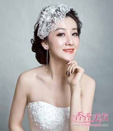 ����Ů����ɴ���� �����ʺ�ʲô������ͷ