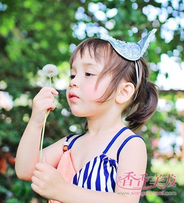 С���Ӹð�ʲô���ķ��� С�����ڼҿ������Ķ̷��󷢷���