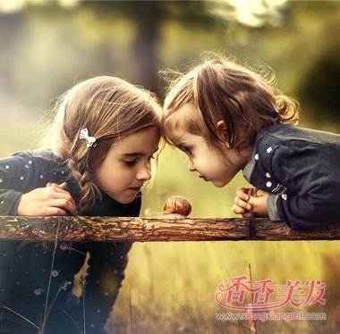 С���Ӹð�ʲô���ķ��� С�����ڼҿ������Ķ̷��󷢷���