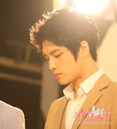 �ϰ������������ķ��͸����� �ϰ೤��������������