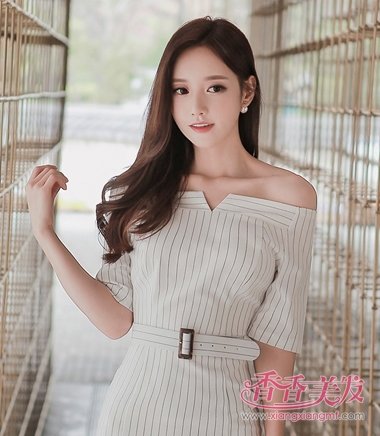 24��Բ��Ů���ʺ����ַ��� Բ��ͷ�ⷢ���߸߷���ͼƬ