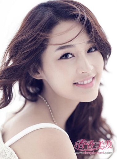 ����Ů���ʺ���ʲô���� 2018����Ů���̷�����