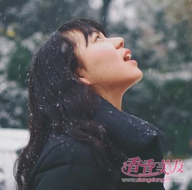 ����Ů���ʺ���ʲô���� 2018����Ů���̷�����