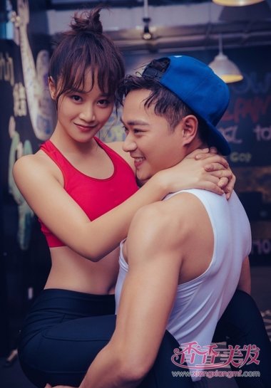 ����佱��ճɾ��� ��ӯӨ����ͷ�������Ů��