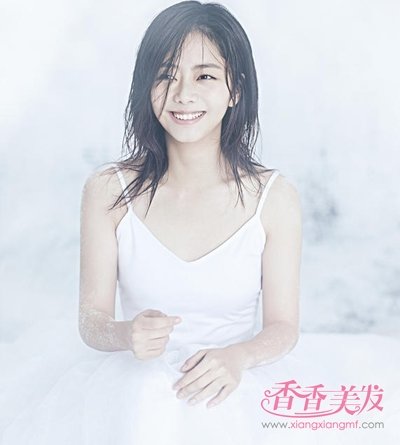 ̷��������΢Ц������ 90Ů����������ϲ������������