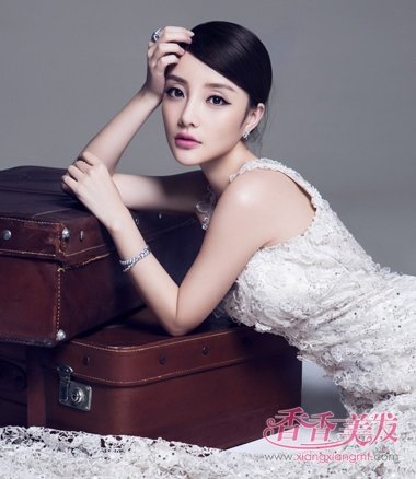 ��ܰ����������+�������������� ��С贸������ʷ�����Ů��