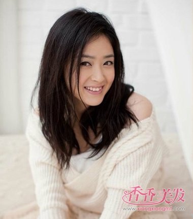 �����ز����ʵ��ݰ� ��΢�ֽ硱Ů�������ݷ�����ֵ��ӵ��