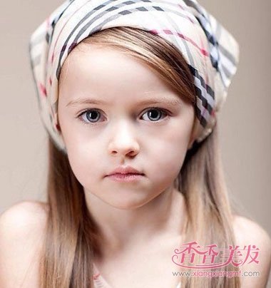 ������Сѧ����ÿ��ķ��� �ɰ�СѧŮ��ѧ��ͷ����ȫ