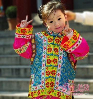 Ů������װ���ʹ�ȫ ��װ����ͼƬ������˲�䴩Խʱ������Ŵ�С��Ů